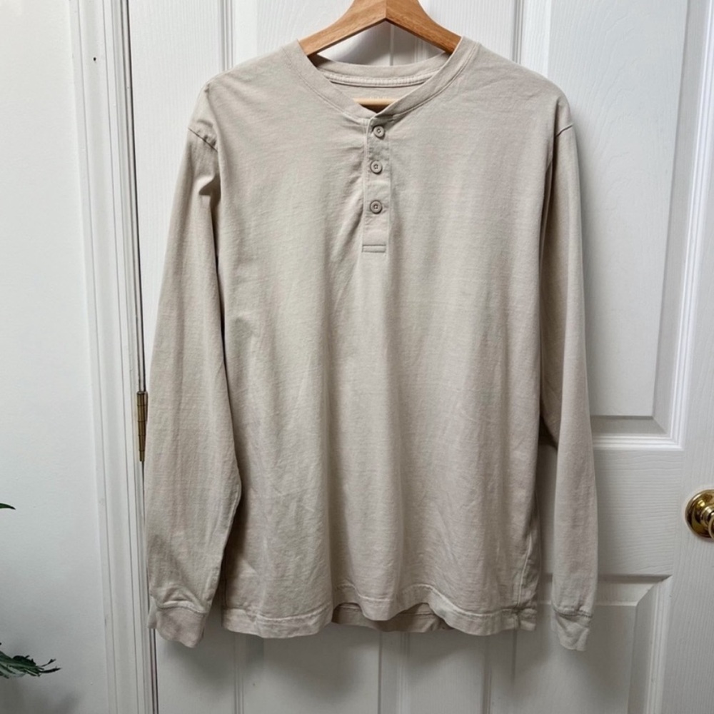 Gap Henley Long Sleeve T-Shirt in Praline